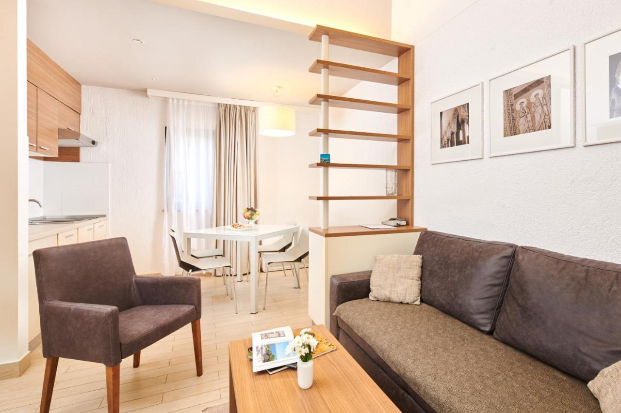 Apartments Galijot Plava Laguna Poreč Dış mekan fotoğraf