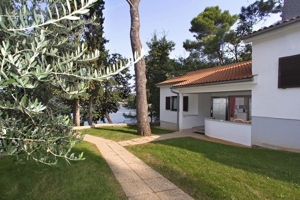 Apartments Galijot Plava Laguna Poreč Dış mekan fotoğraf