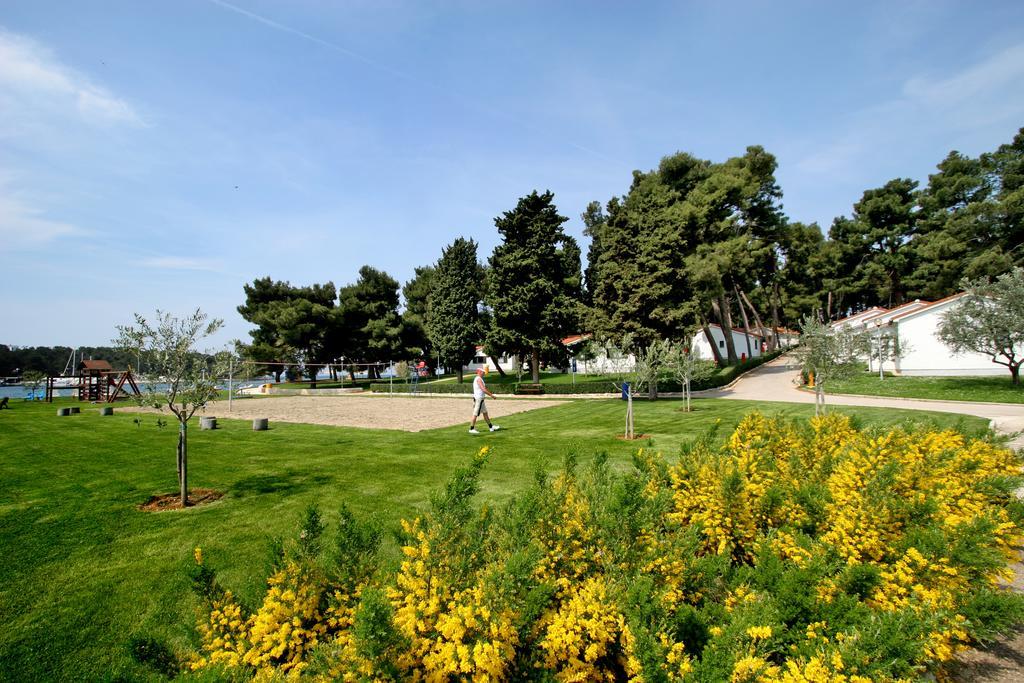 Apartments Galijot Plava Laguna Poreč Oda fotoğraf