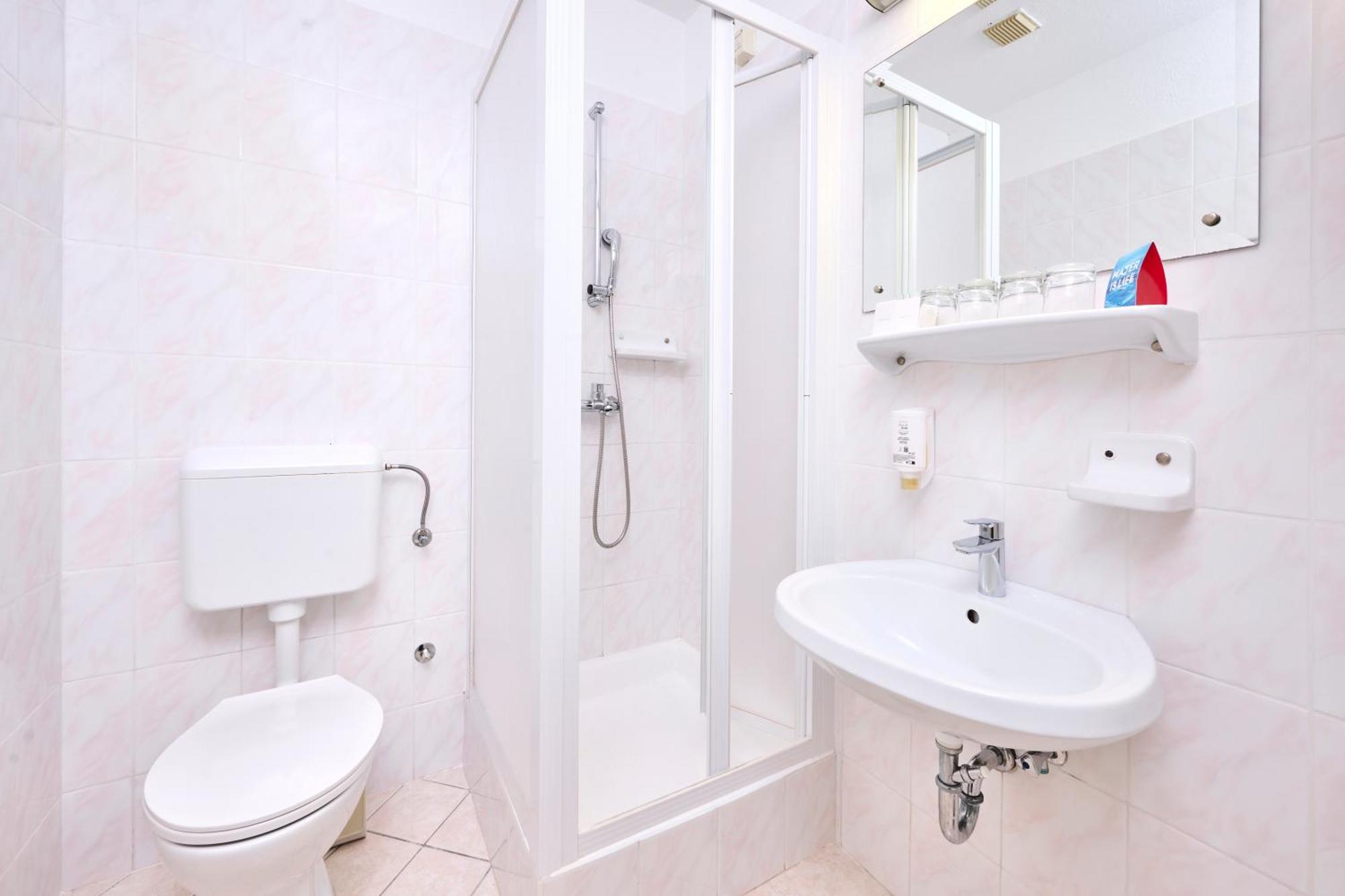 Apartments Galijot Plava Laguna Poreč Dış mekan fotoğraf